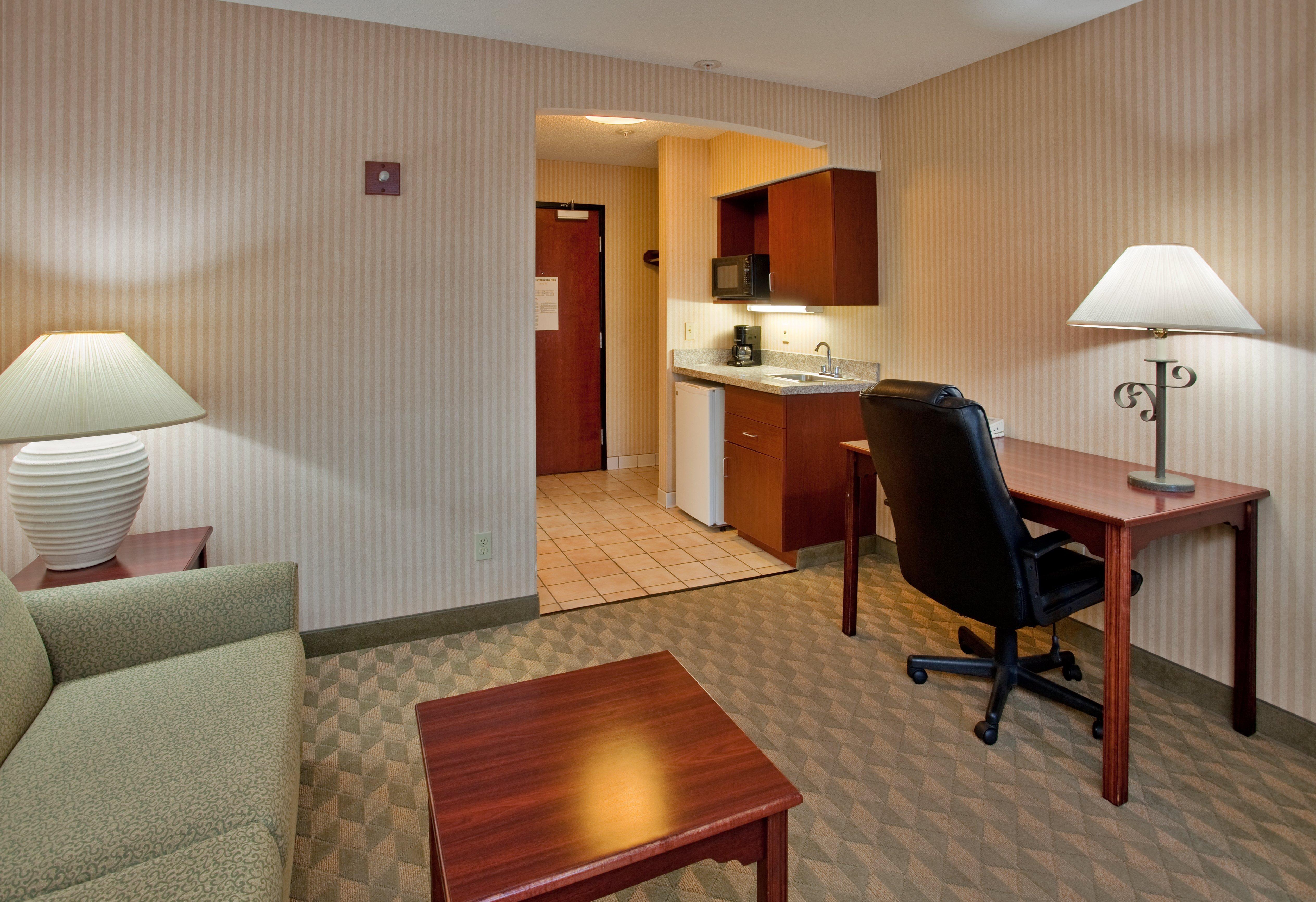 Spark By Hilton Lansing Eksteriør billede